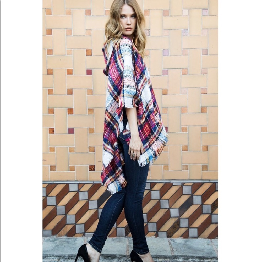 Gracelyn Magenta Hooded Plaid Kimono Top - Picture 3 of 8